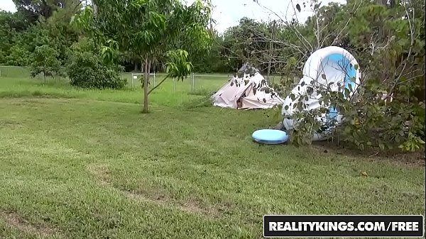 RealityKings - Street BlowJobs - Fill To The Brim