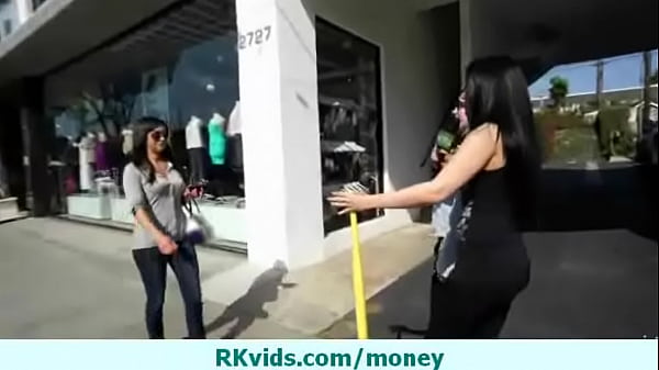 Smooth guy pays amateur chick for sex 10