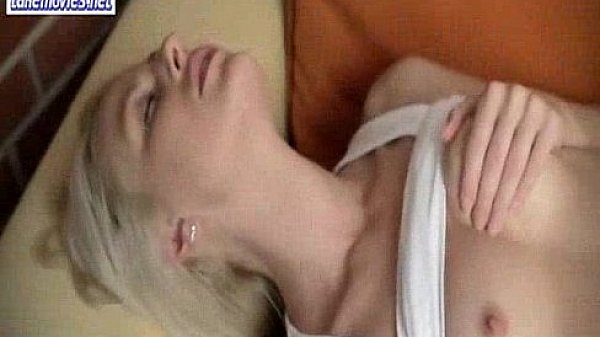 Adorable teenie babe masturbate shaved snatch