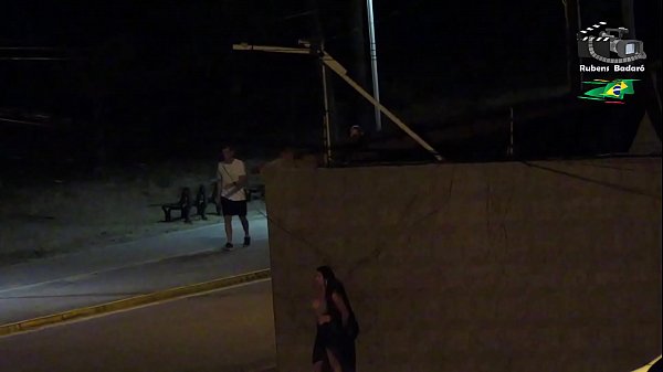 Tava calor airam pra meter na rua.