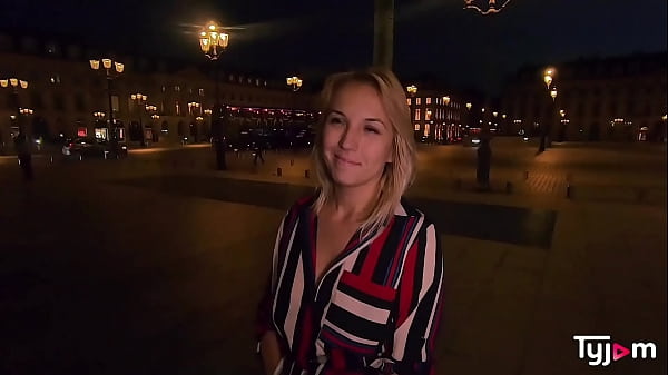 Hot slut Ivanna July gets fucked in the ass very well