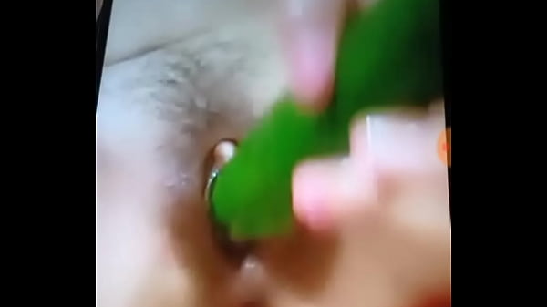 Thu dam cuc suong h&agrave;ng em &aacute;o đỏ  