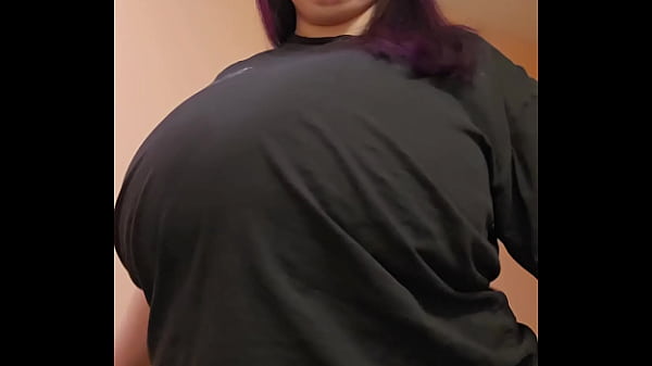 Massive juggs on bbw young lady