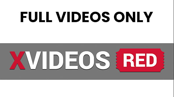 En la oficina me penetran muy rico