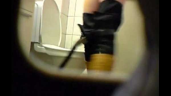 Blonde amateur teen toilet pussy ass hidden spy cam voyeur 2 teen amateur couple