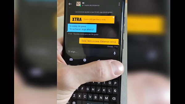 Grindr time UNA ENORME VERGA BLANCA ME ROMPE EL CULO