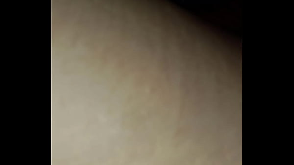 CALIENTE! SOLO TE DIJE QUE PONGAS LA CABEZA. NO QUE TE CORRIERAS DENTRO