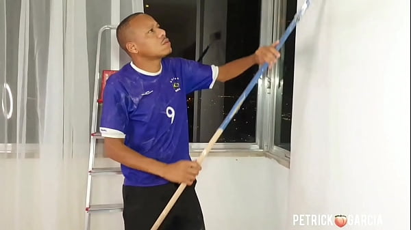 O Fetich do pintor do pincel grande  