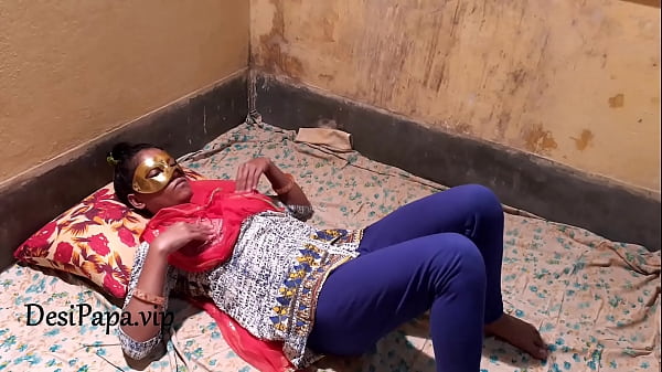 Horny Housewife Hot Sex With Her Ex Lover In Privacy  