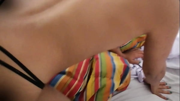 puta mexicana se da cuenta que la grabo y le gusta  