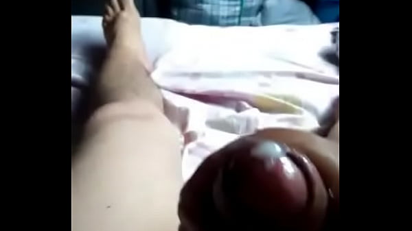 2da parte de hetero maduro sacando su  lechita espesa