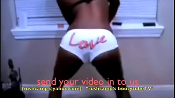 big booty black girls shaking booty