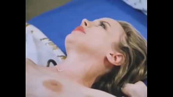 Actress Alyssa mulhern erotic lesbian clip