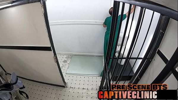 Welcome To Rikers - Ditria Rose  