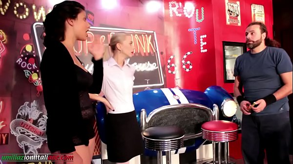 Foot Fetish Domination Licking Sucking Mistress Feet  