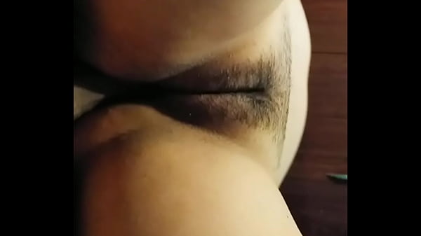 Por atr&aacute;s a mi esposa