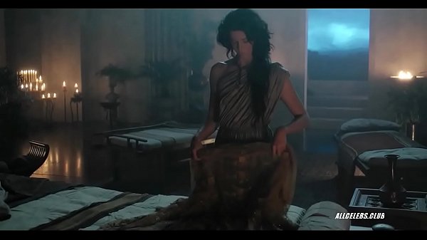 Genevieve Aitken - Roman Empire: Reign b. - S01E04