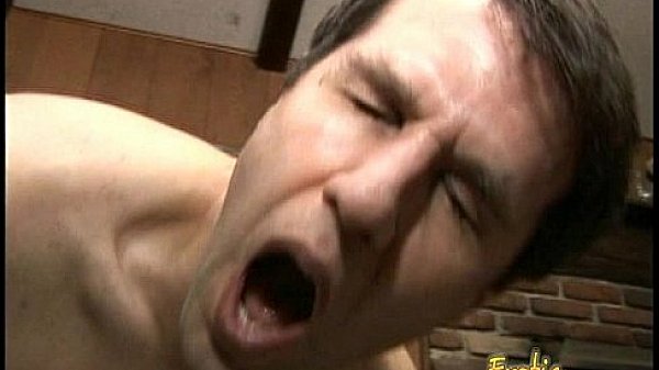 Kinky redhead floozy has some naughty fun with a horny dude