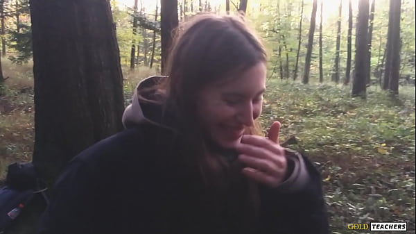 Russian girl gives a blowjob in a German forest (family homemade porn).  