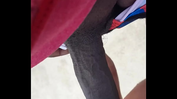 negao sendo chupado em alto mar 