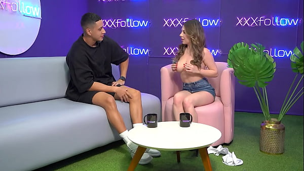 Hot Interview Ends in Wild Threesome: Latina MILF Subdued by Maxx Betancur and Mercilessly Kissed by the Presenter