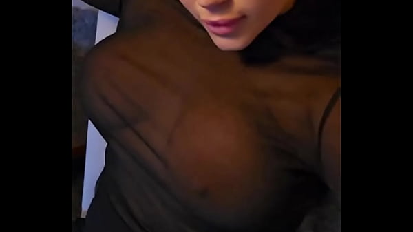 what did u notice first?  