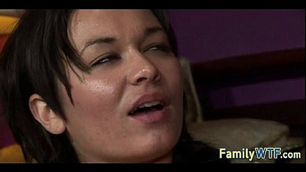 Stepdaughter gets fucked 1302