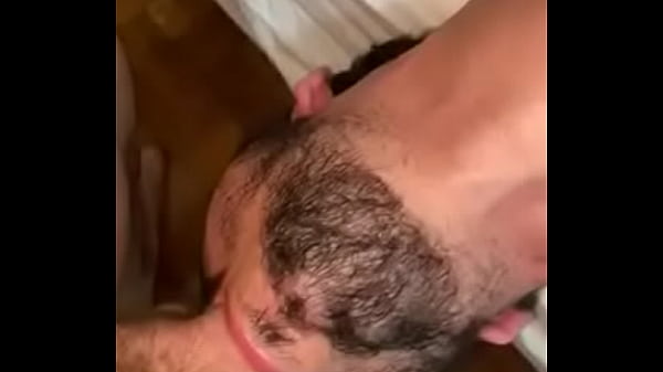 Mlk gostam de um pau de macho 