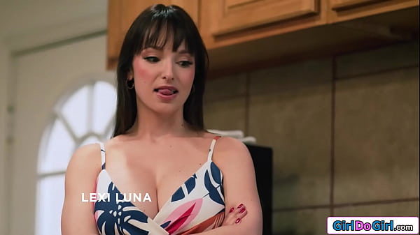 Busty stepmom Lexi Luna sees only one way to get her petite stepdaughter Liz Jordan in line and thats by spanking her.The milf gets aroused n rims her  