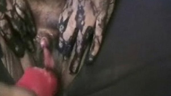 Catwoman Masturbates