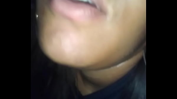 Ela Batendo uma at&eacute; Gozar