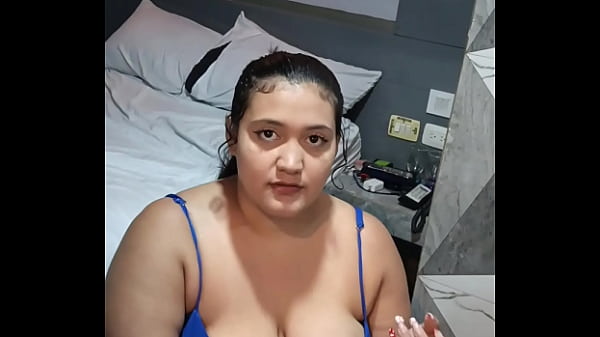 empleada sumisa culona se deja follar por su jefe