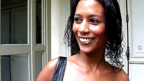 Sexy black girl gets her pussy fucked