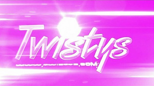 Blonde bombshell Ainsley Addison plays with her glass dildo