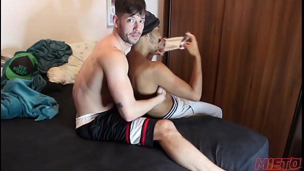 Menin&atilde;o pervertido  