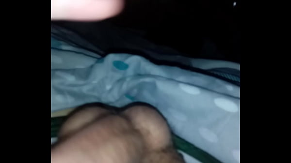 Ativo Pauzudo na bronha gostosa de madrugada 