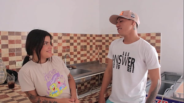 I fuck my stepbrother's best friend, it ends in a threesome with him. pov. porno en espa&ntilde;ol