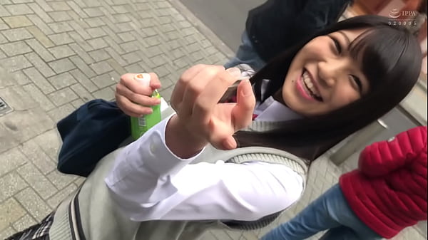 渋谷オフパコ 都内某有名校に通う優等生 頭のいい子は性にも貪欲 騎乗位が激しすぎて何度も射精しそうになる デカ尻 巨乳 円交風 制服女子 ミニスカート セーラー服 生足 カメラ目線 顔出し フェラチオ　https://bit.ly/33GR5y1  