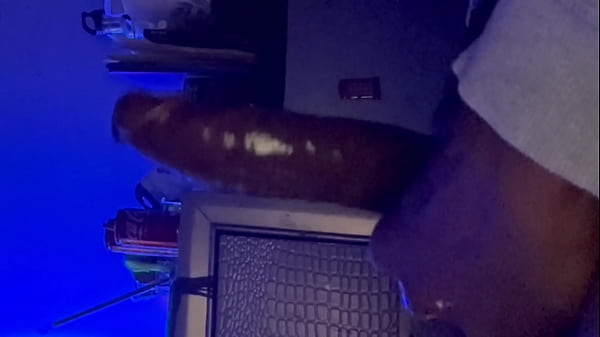 Alone with a Massive 12-Inch BBC &mdash; Solo Power and Pleasure That Even Your Wife Can&rsquo;t Resist Imagining