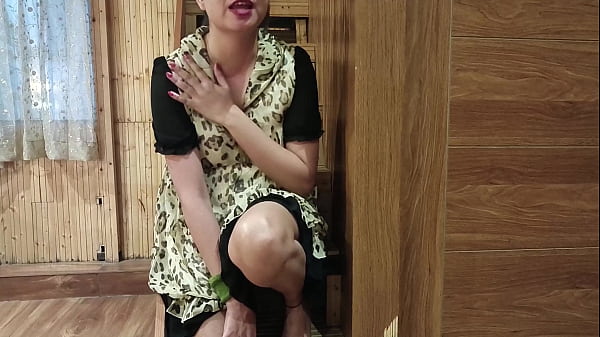 Indian Step Father Thrust His Penis Into the Step Daughter's Womb Very in Hindi