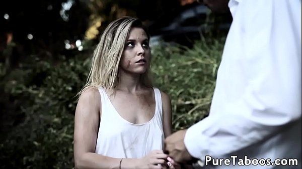 Young blonde babe pussyfucks guy after shower