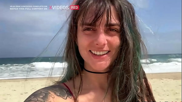 Estava andando na Praia e Resolvemos parar pra Transar - Alemaohub