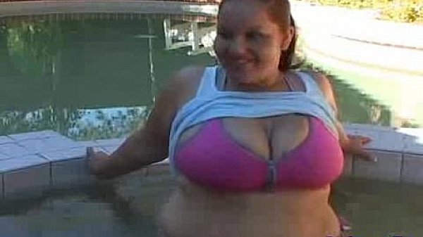 Big breasts babe tittyfucked