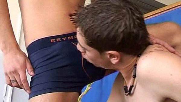 Cute boys screwing in their cozy dorm room