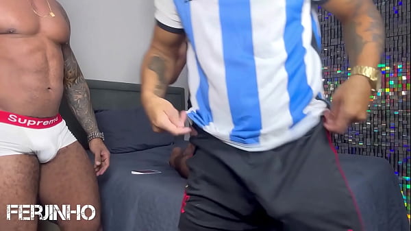 Capit&atilde;o dando pra dois DOTADOS