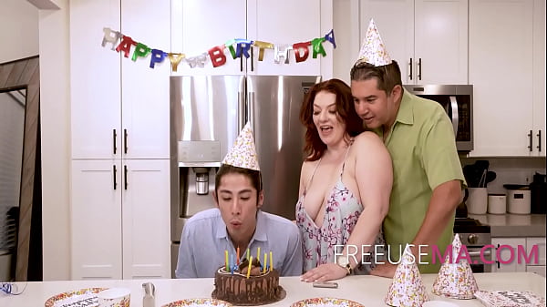 MILF Wants To Be Useful, Every Way Possible