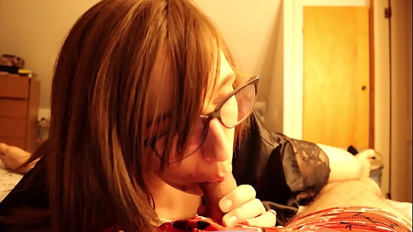 Stepmom plays a game (Win Money or Suck cock? )