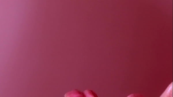 Slut desperate for step daddy's cum on her face 