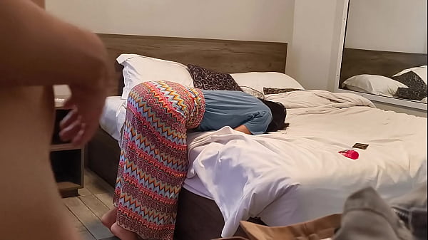 Big ass girlfriend sneaking standing doggy sex after the club