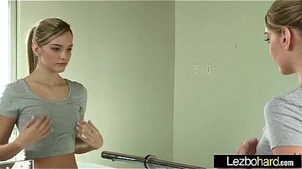 Teen Lesbians (Riley Reid & Kenna James) In Hot Sex Tape Licking And Kissing movie-25